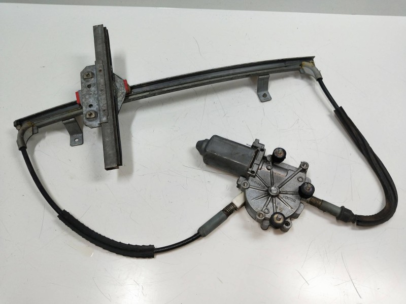 Recambio de elevalunas delantero derecho para ford fiesta berl./courier referencia OEM IAM   3P Recambio de elevalunas delantero derecho para ford fiesta berl./courier referencia OEM IAM   3P