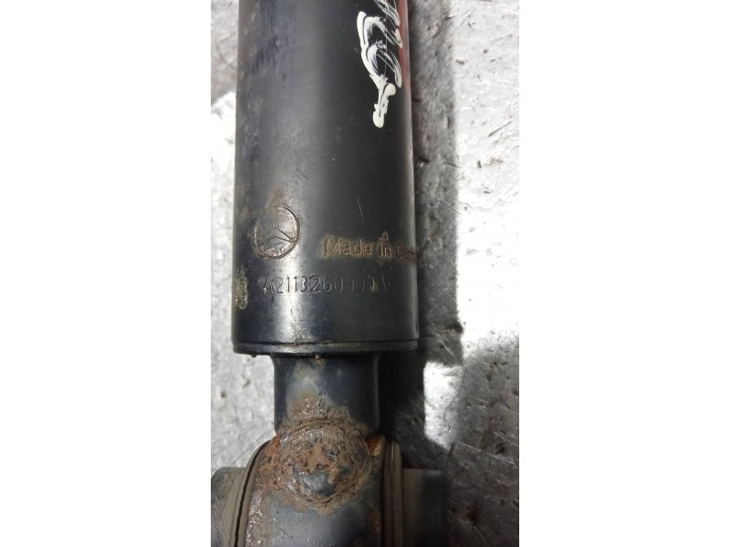 Recambio de amortiguador trasero izquierdo para mercedes clase e (w211) berlina e 280 cdi (211.020) referencia OEM IAM A21132600