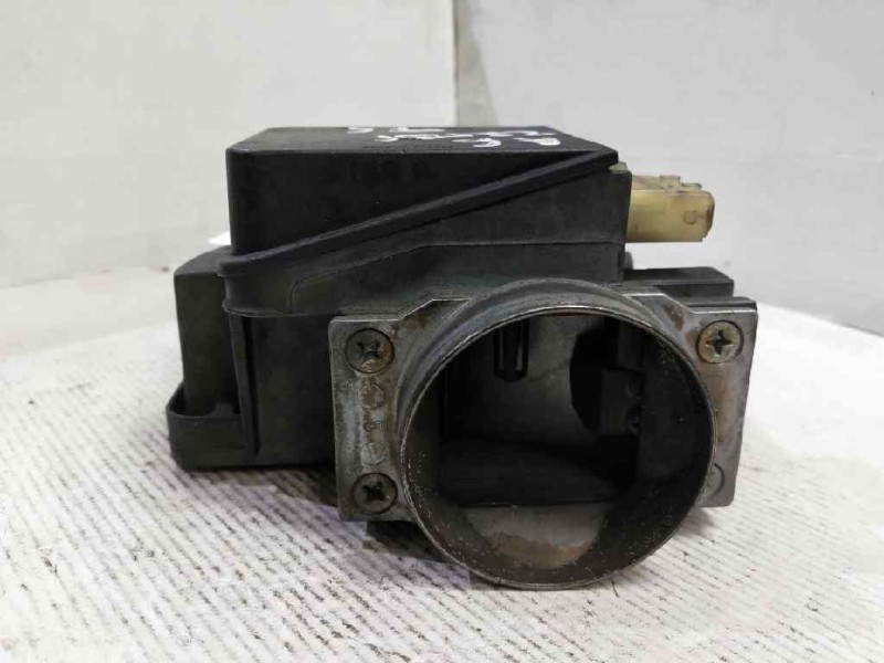 Recambio de caudalimetro para audi a6 avant (c4) 2.5 tdi referencia OEM IAM 0281002074 4AO133471 BOSCH