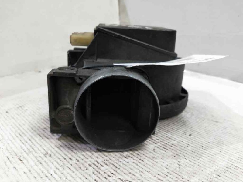 Recambio de caudalimetro para audi a6 avant (c4) 2.5 tdi referencia OEM IAM 0281002074 4AO133471 BOSCH