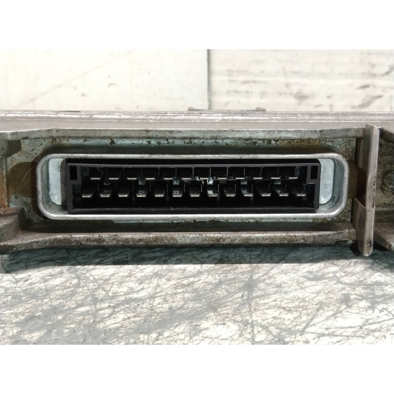 Recambio de centralita motor uce para renault kangoo (f/kc0) alize referencia OEM IAM R04080012H HOM7700104956 7700111206 80759K