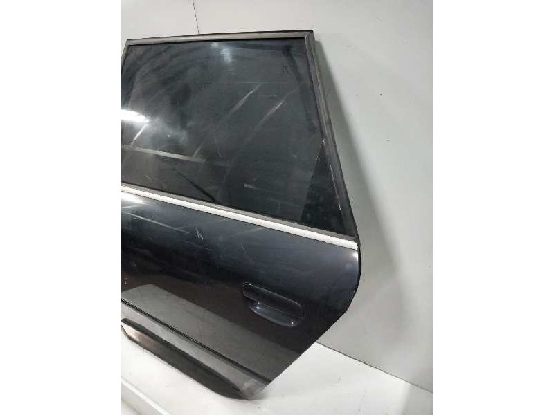 Recambio de puerta trasera izquierda para audi s6 avant (4b6) 4.2 v8 40v referencia OEM IAM   