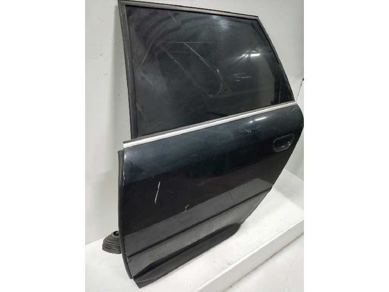 Recambio de puerta trasera izquierda para audi s6 avant (4b6) 4.2 v8 40v referencia OEM IAM   