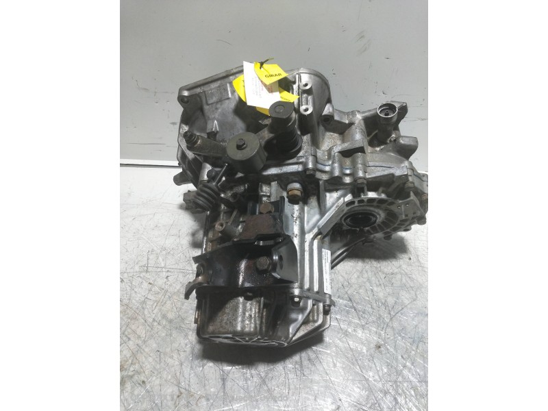 Recambio de caja cambios para hyundai matrix (fc) 1.6 gls referencia OEM IAM J21873 052004 