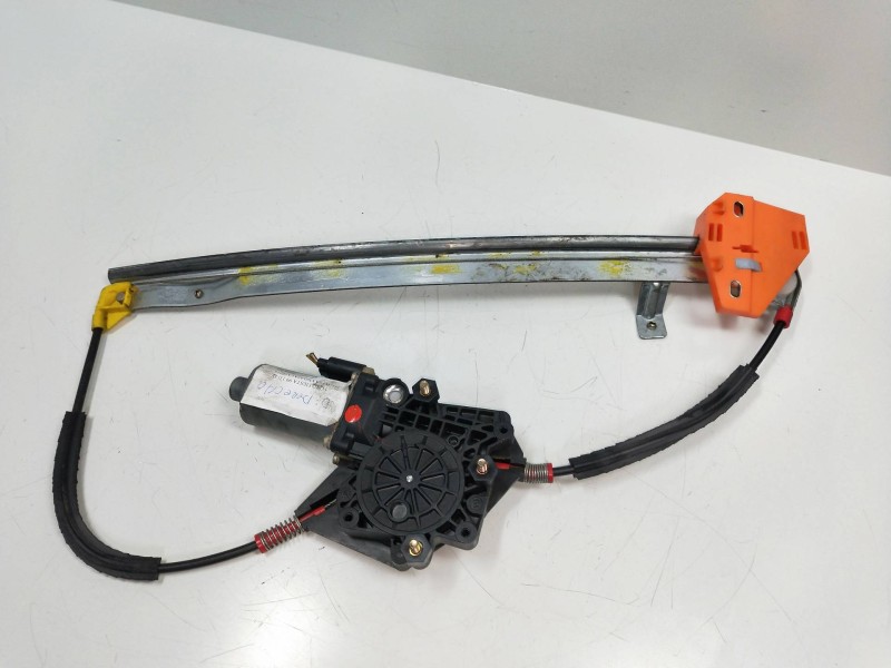 Recambio de elevalunas delantero derecho para ford fiesta berlina (dx) 1.3 cat referencia OEM IAM   5P