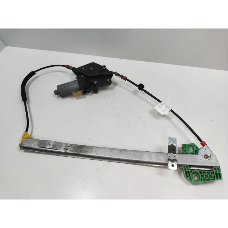 Recambio de elevalunas delantero derecho para ford fiesta berlina 1.3 cat (endura-e) referencia OEM IAM   3P