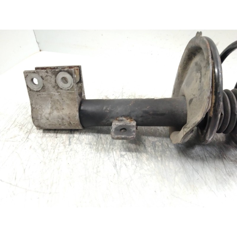 Recambio de amortiguador delantero izquierdo para peugeot 307 break / sw (s1) 2.0 hdi cat referencia OEM IAM   