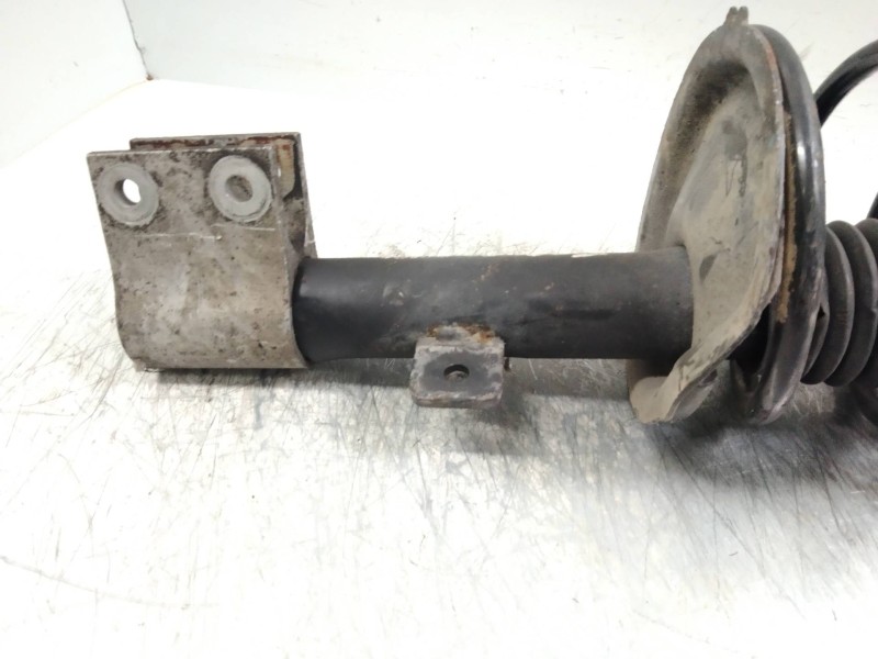 Recambio de amortiguador delantero izquierdo para peugeot 307 break / sw (s1) 2.0 hdi cat referencia OEM IAM   