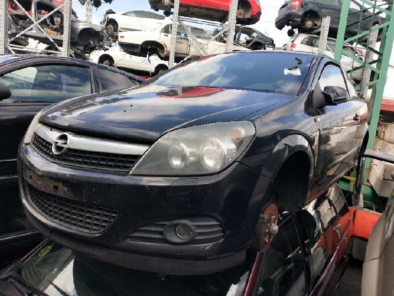opel astra gtc del año 2007
