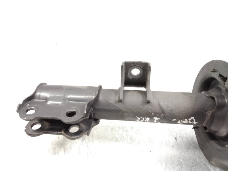 Recambio de amortiguador delantero izquierdo para hyundai ix35 1.7 crdi cat referencia OEM IAM L360546502Y360  