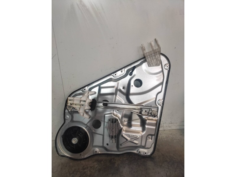 Recambio de elevalunas trasero derecho para kia cee´d sporty wagon active referencia OEM IAM 834801H020  