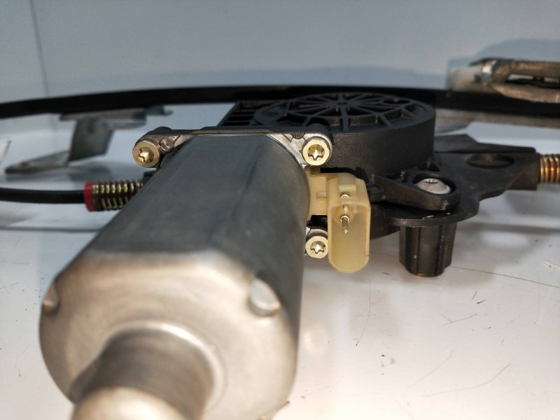 Recambio de elevalunas delantero derecho para ford fiesta (cbk) ambiente referencia OEM IAM   5P