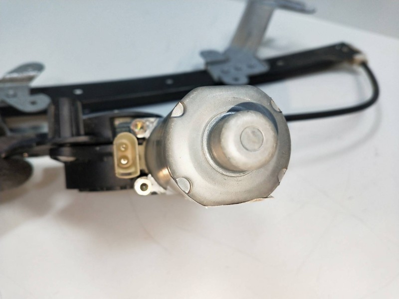 Recambio de elevalunas delantero derecho para ford fiesta (cbk) 1.4 16v cat referencia OEM IAM   5P