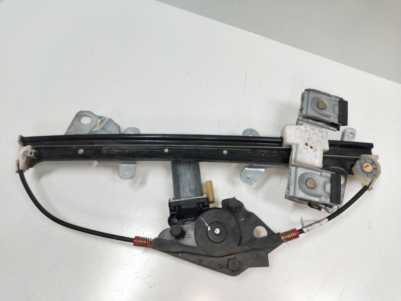 Recambio de elevalunas delantero derecho para ford fiesta (cbk) 1.4 tdci cat referencia OEM IAM   5P