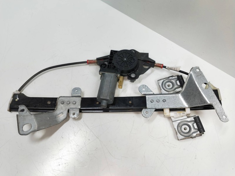 Recambio de elevalunas delantero derecho para ford fiesta (cbk) 1.4 tdci cat referencia OEM IAM   5P