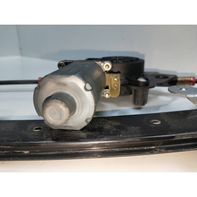 Recambio de elevalunas delantero derecho para ford fiesta (cbk) 1.4 tdci cat referencia OEM IAM   5P