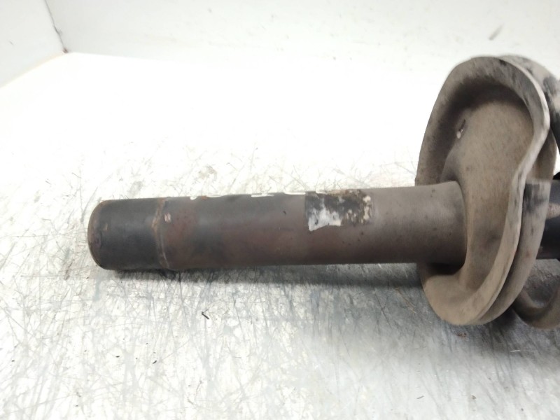 Recambio de amortiguador delantero izquierdo para peugeot 309 1.9 diesel referencia OEM IAM   