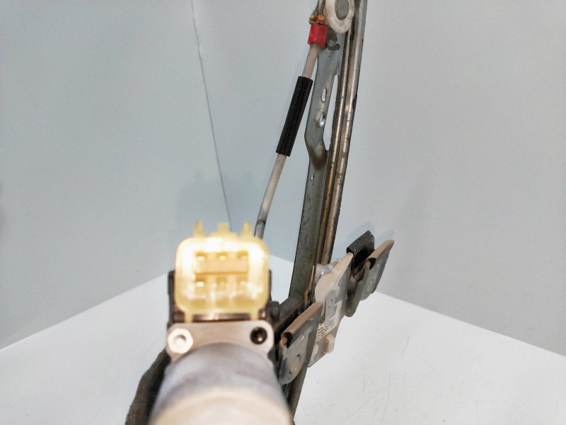 Recambio de elevalunas delantero derecho para ford fiesta (cb1) ambiente referencia OEM IAM 8A6114A389B  5P