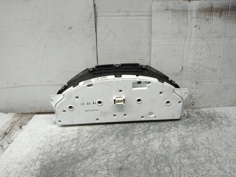 Recambio de cuadro instrumentos para volvo s60 berlina 2.4 cat referencia OEM IAM 30746097 69594690T 