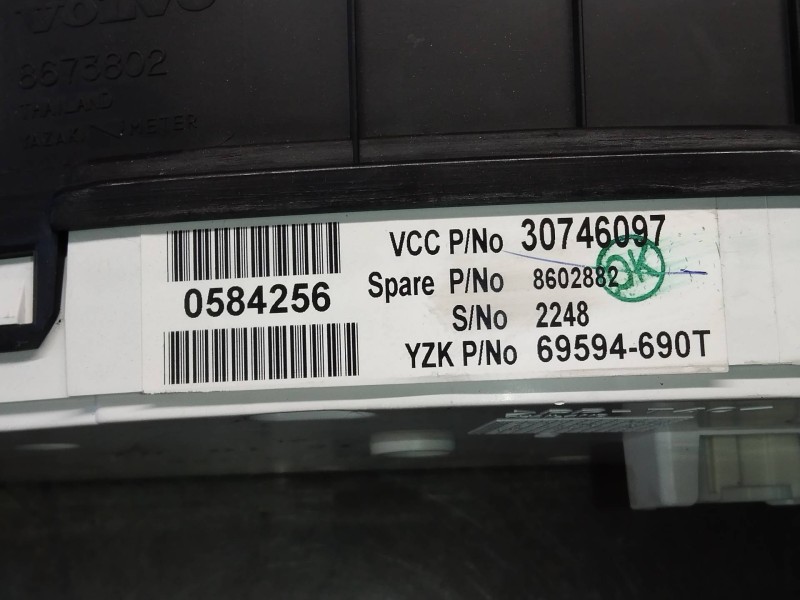 Recambio de cuadro instrumentos para volvo s60 berlina 2.4 cat referencia OEM IAM 30746097 69594690T 