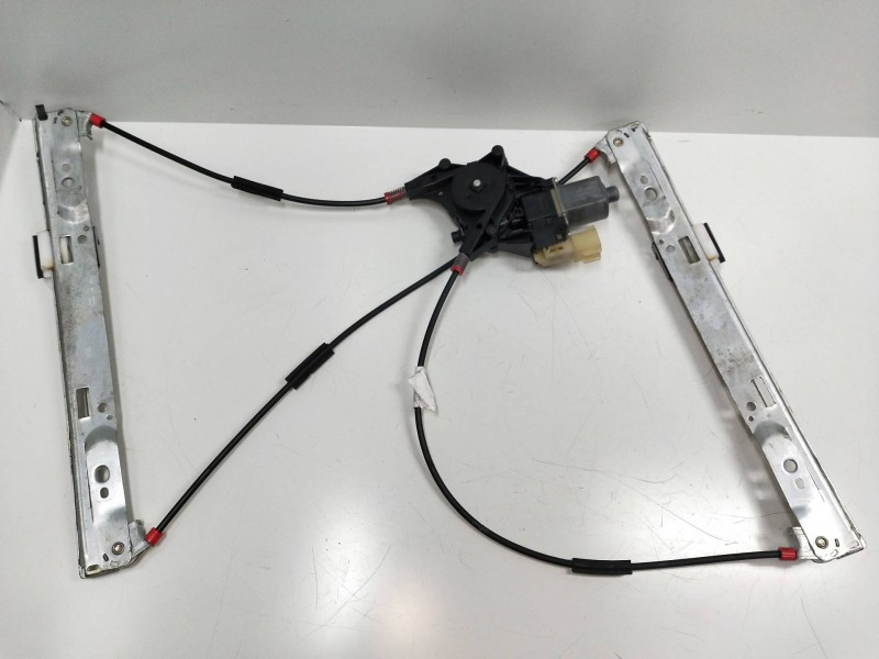 Recambio de elevalunas delantero izquierdo para ford fiesta (ccn) 1.25 16v cat referencia OEM IAM 8A6114A389B  3P