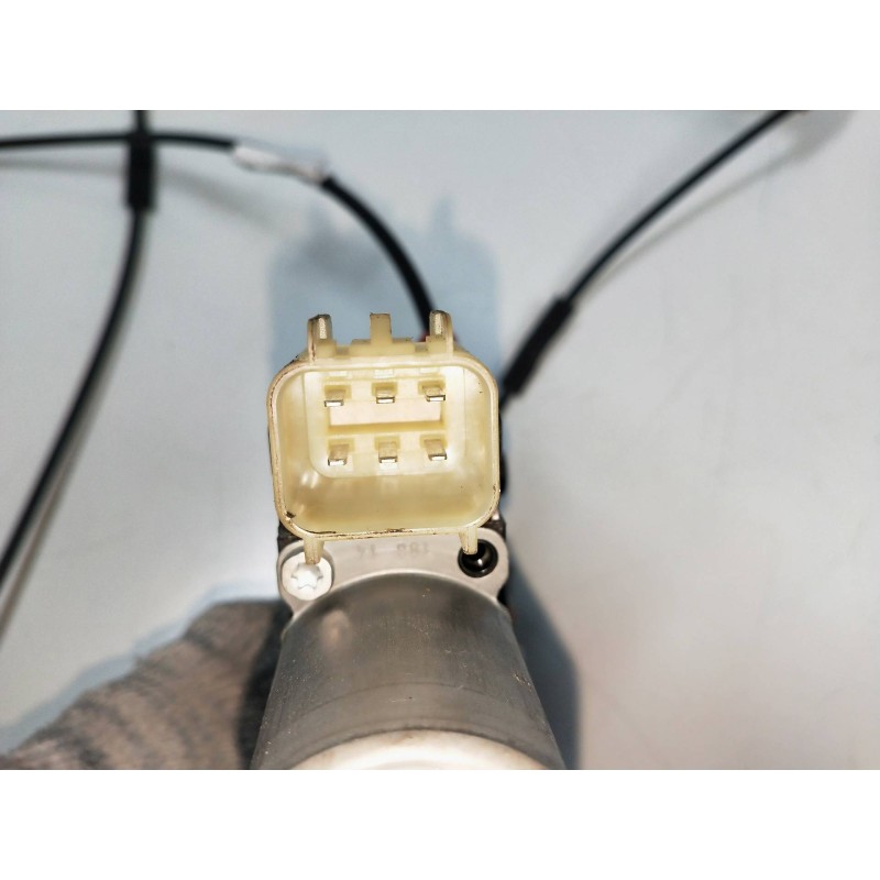 Recambio de elevalunas delantero izquierdo para ford fiesta (ccn) 1.25 16v cat referencia OEM IAM 8A6114A389B  3P