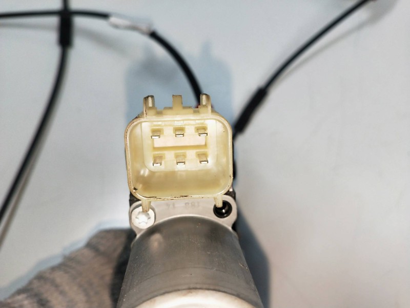 Recambio de elevalunas delantero izquierdo para ford fiesta (ccn) 1.25 16v cat referencia OEM IAM 8A6114A389B  3P