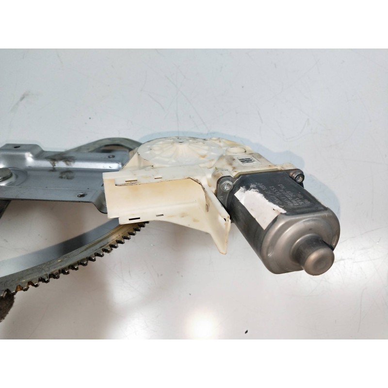 Recambio de elevalunas delantero derecho para ford focus berlina (cap) 1.6 ti-vct cat referencia OEM IAM 4M5T14553 995209101 3P