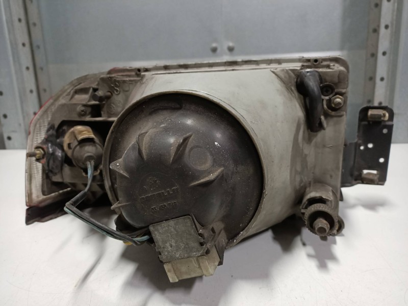 Recambio de faro izquierdo para alfa romeo 33 berlina 1.3 referencia OEM IAM    Recambio de faro izquierdo para alfa romeo 33 berlina 1.3 referencia OEM IAM