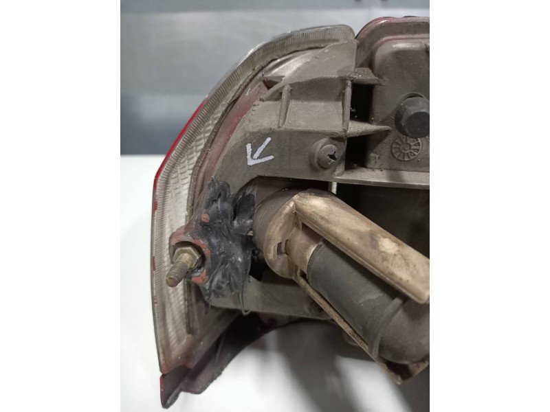 Recambio de faro izquierdo para alfa romeo 33 berlina 1.3 referencia OEM IAM    Recambio de faro izquierdo para alfa romeo 33 berlina 1.3 referencia OEM IAM