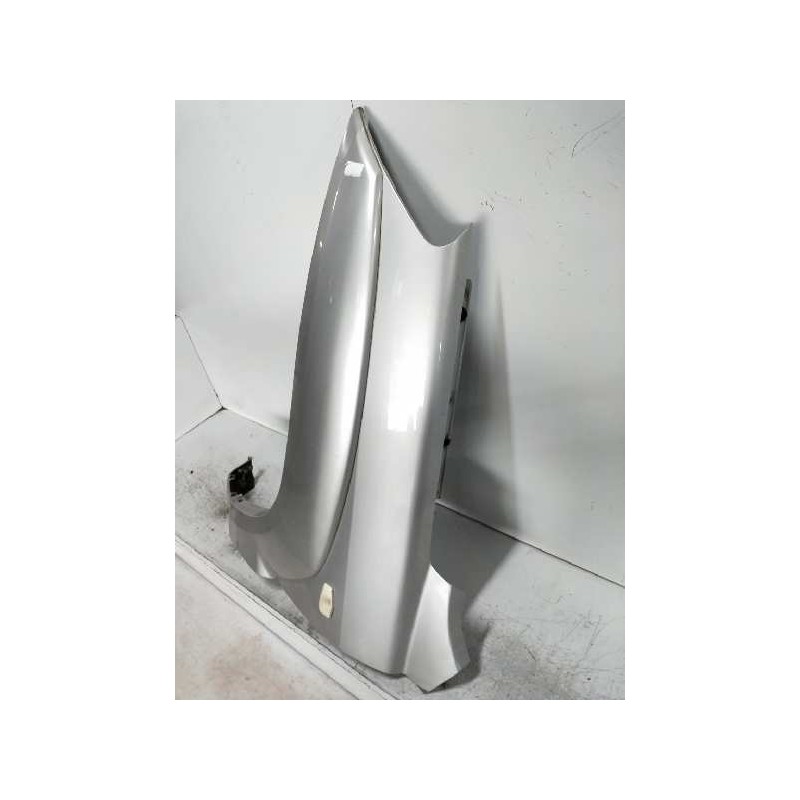 Recambio de aleta delantera izquierda para kia sportage 2.0 cat referencia OEM IAM   