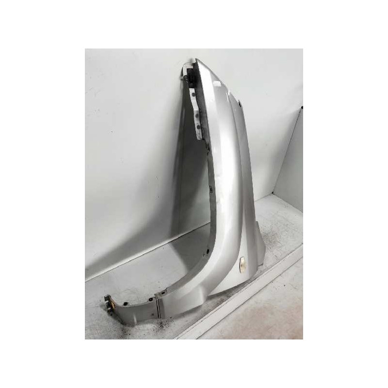 Recambio de aleta delantera izquierda para kia sportage 2.0 cat referencia OEM IAM   