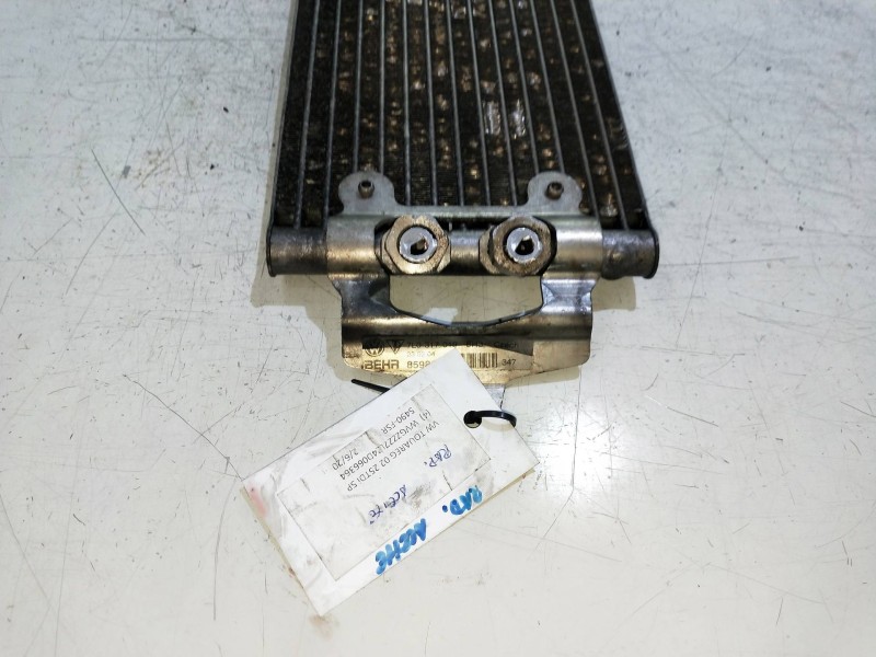 Recambio de radiador aceite para volkswagen touareg (7la) 2.5 tdi referencia OEM IAM 7L0317021BHO  