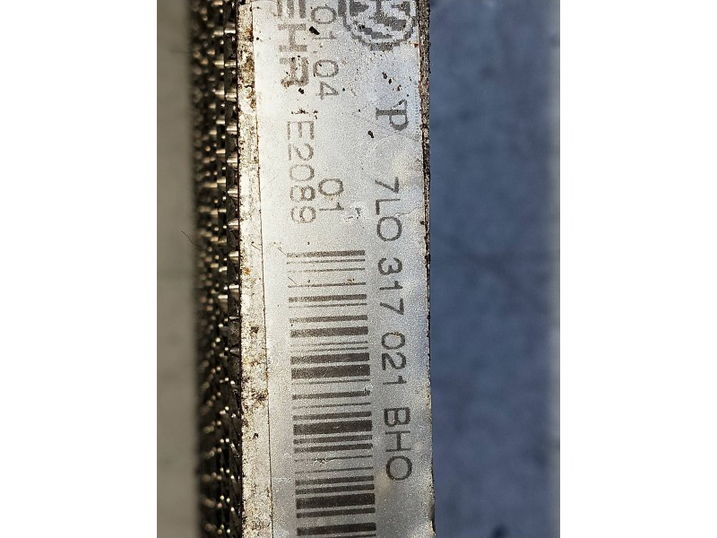 Recambio de radiador aceite para volkswagen touareg (7la) 2.5 tdi referencia OEM IAM 7L0317021BHO  