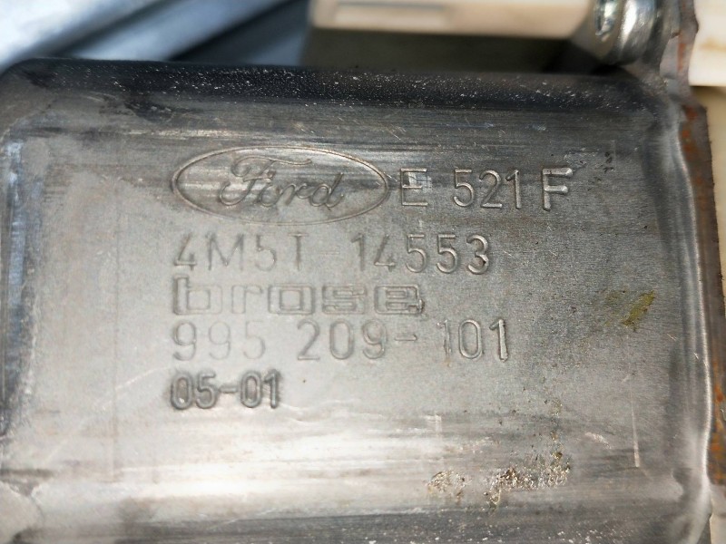 Recambio de elevalunas delantero derecho para ford focus berlina (cap) 1.6 tdci cat referencia OEM IAM 4M5T14553 995209101 5P
