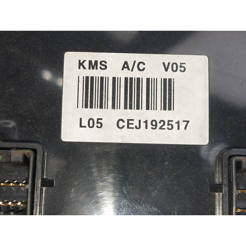 Recambio de mando calefaccion / aire acondicionado para kia sportage 2.0 cat referencia OEM IAM L05CEJ192517  