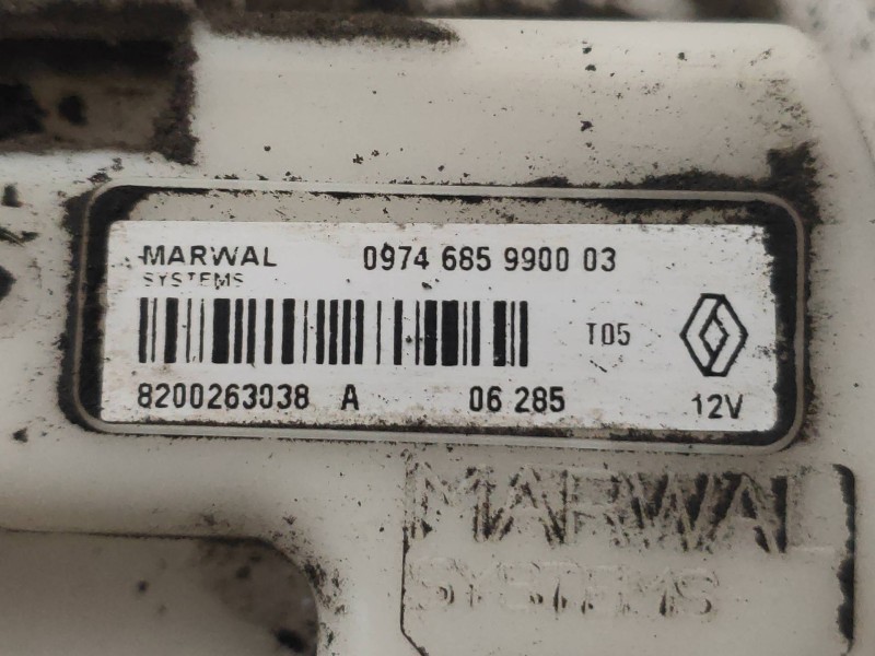 Recambio de bomba combustible para renault clio iii confort dynamique referencia OEM IAM 09746859900 8200263038A 