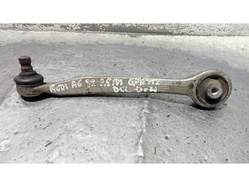 Recambio de brazo suspension superior delantero derecho para audi a6 berlina (4b2) 2.5 tdi quattro referencia OEM IAM   