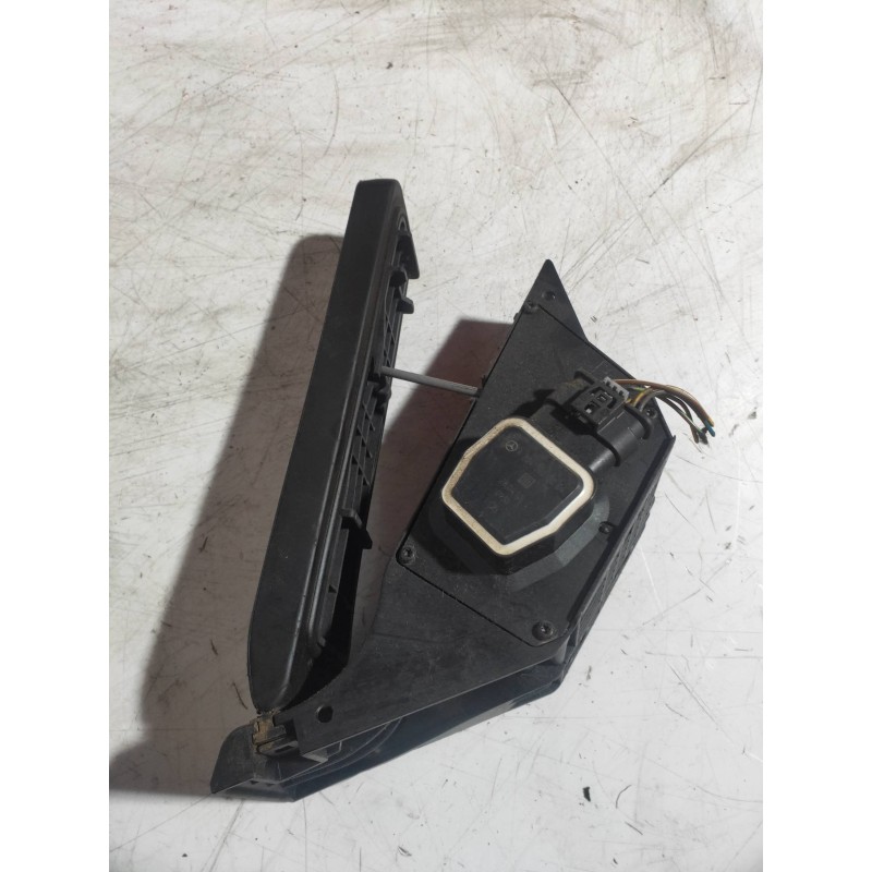 Recambio de potenciometro pedal para mercedes clase e (w212) familiar 250 cdi blueefficiency (212.203) referencia OEM IAM A20430