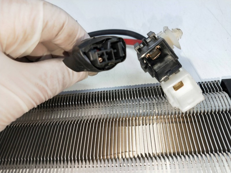 Recambio de resistencia calefaccion para ford mondeo ber. (ca2) 2.0 tdci cat referencia OEM IAM 6G9118K463DC 0171132104 43530700