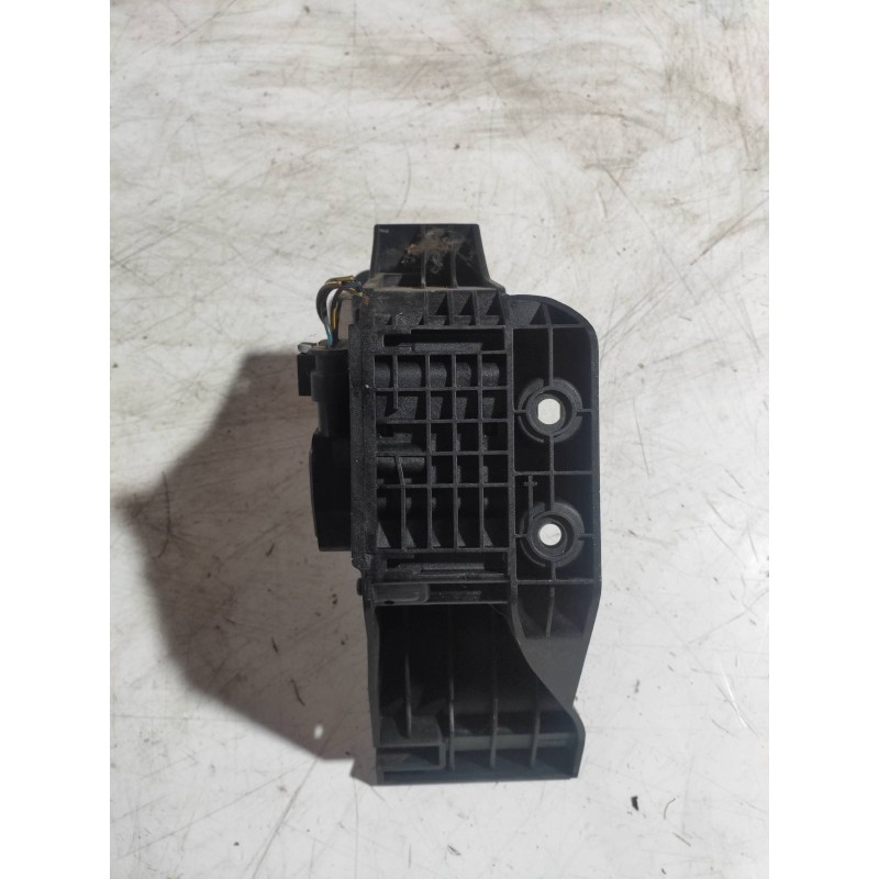 Recambio de potenciometro pedal para mercedes clase e (w212) familiar 250 cdi blueefficiency (212.203) referencia OEM IAM A20430