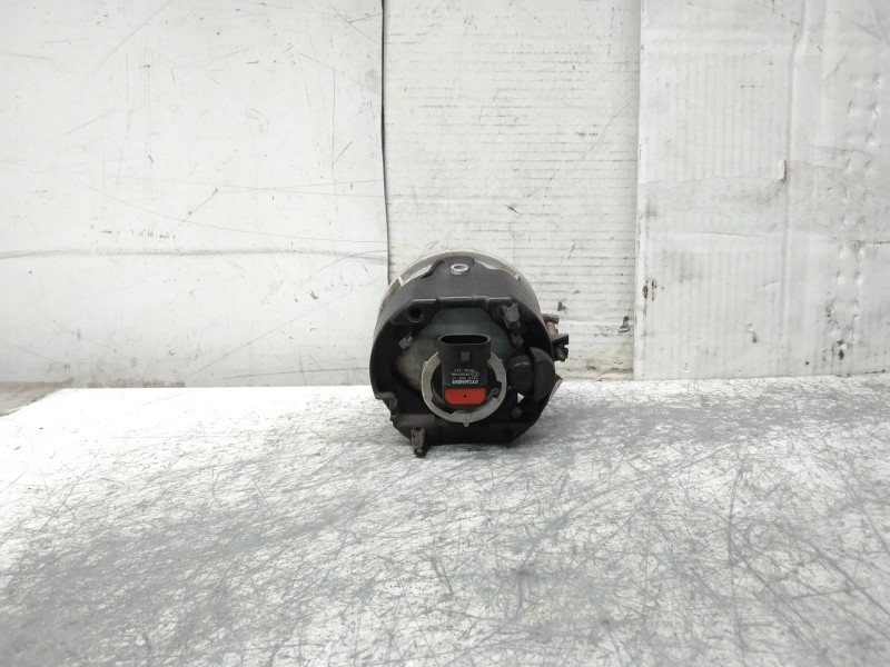Recambio de faro antiniebla derecho para chrysler voyager (rg) 2.5 crd lx referencia OEM IAM 04805857AA  