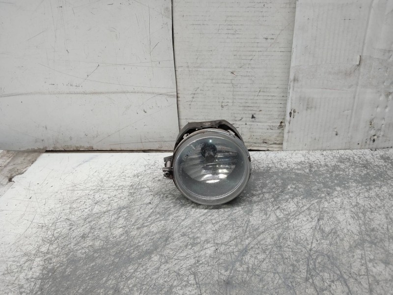 Recambio de faro antiniebla izquierdo para chrysler voyager (rg) 2.5 crd lx referencia OEM IAM 04805857AA  