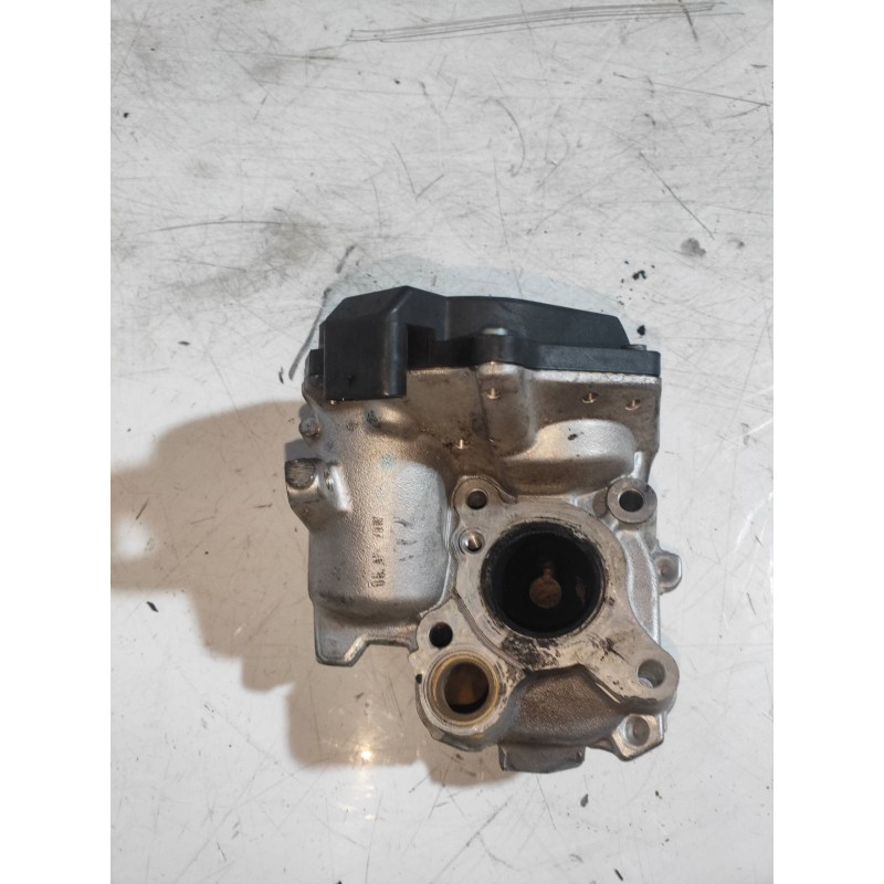 Recambio de valvula egr para mercedes clase e (w212) familiar 250 cdi blueefficiency (212.203) referencia OEM IAM A6511400160 A2
