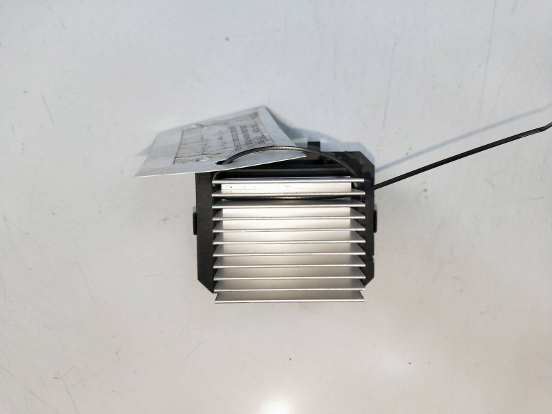 Recambio de resistencia calefaccion para peugeot 208 style referencia OEM IAM 134ZJHALW  