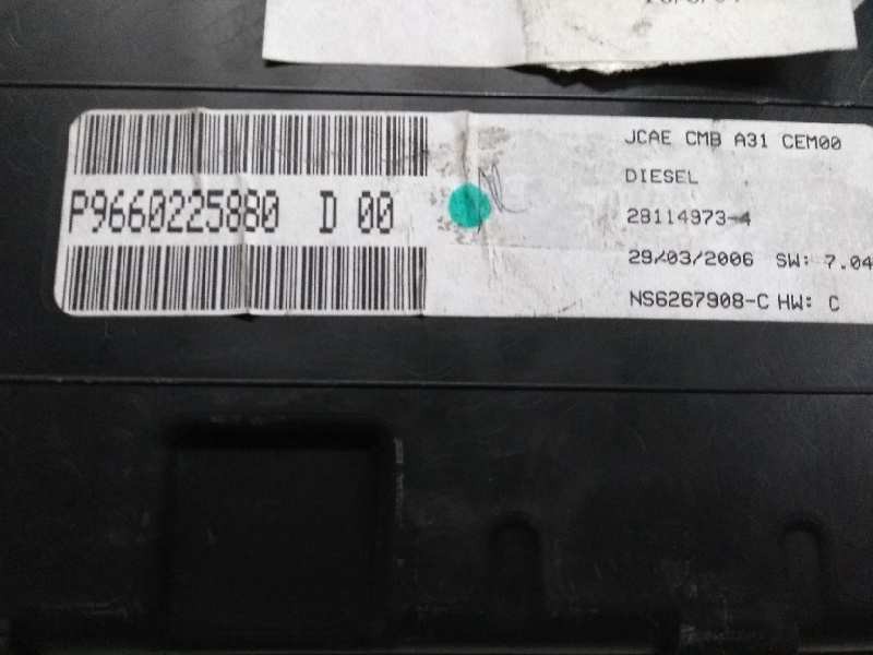 Recambio de cuadro instrumentos para citroen c3 1.4 hdi sx referencia OEM IAM P9660225880 D00 281149734