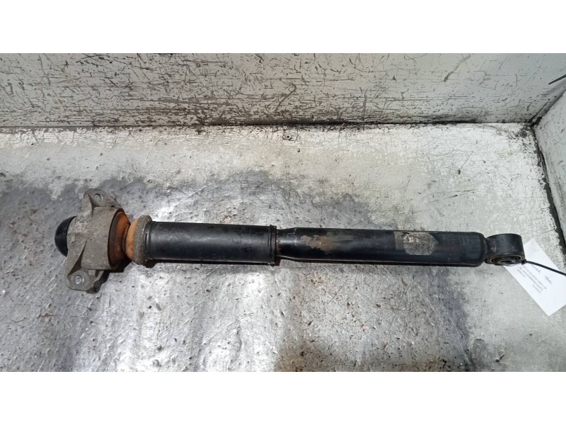 Recambio de amortiguador trasero derecho para audi a3 (8p) 2.0 tdi referencia OEM IAM 1K0513029FR  