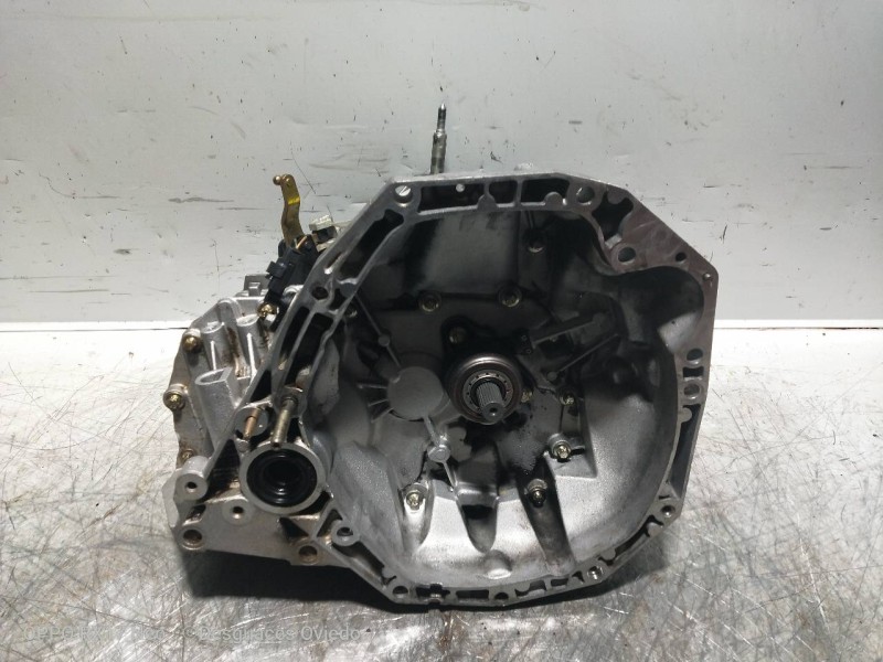 Recambio de caja cambios para renault clio iii 1.4 16v referencia OEM IAM JH3172 S035962 