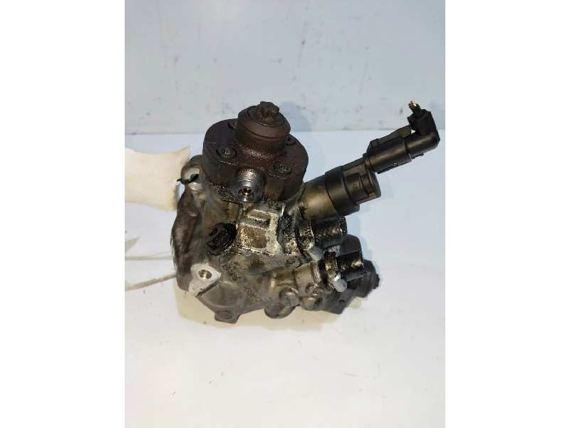 Recambio de bomba inyeccion para bmw x3 (f25) xdrive 30d referencia OEM IAM 0445010634 7823463 BOSCH