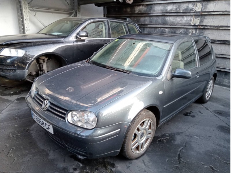 volkswagen golf iv berlina (1j1) del año 1999